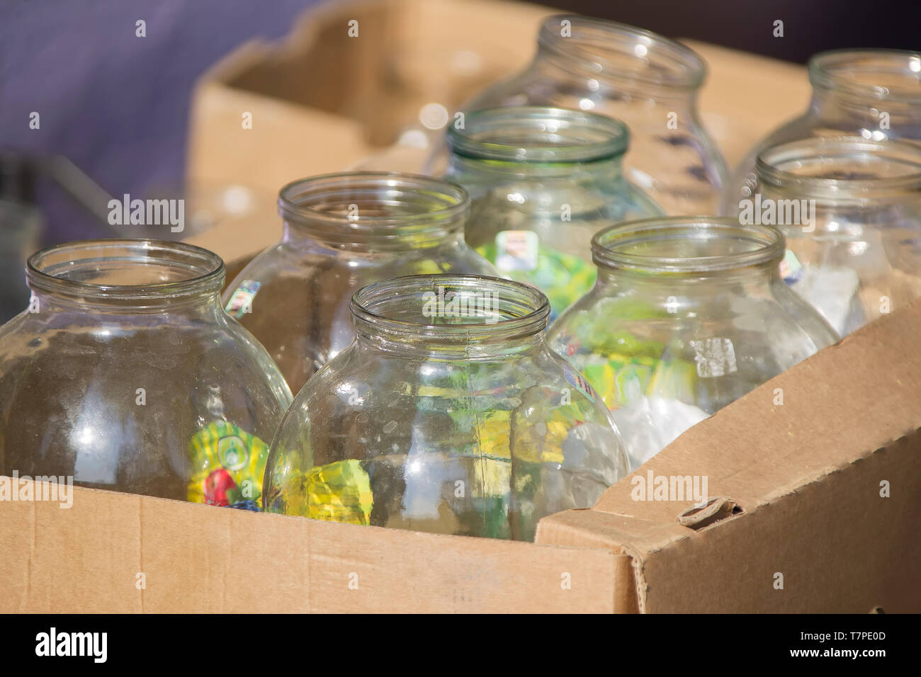 Victorian glass jars hires stock photography and images Alamy