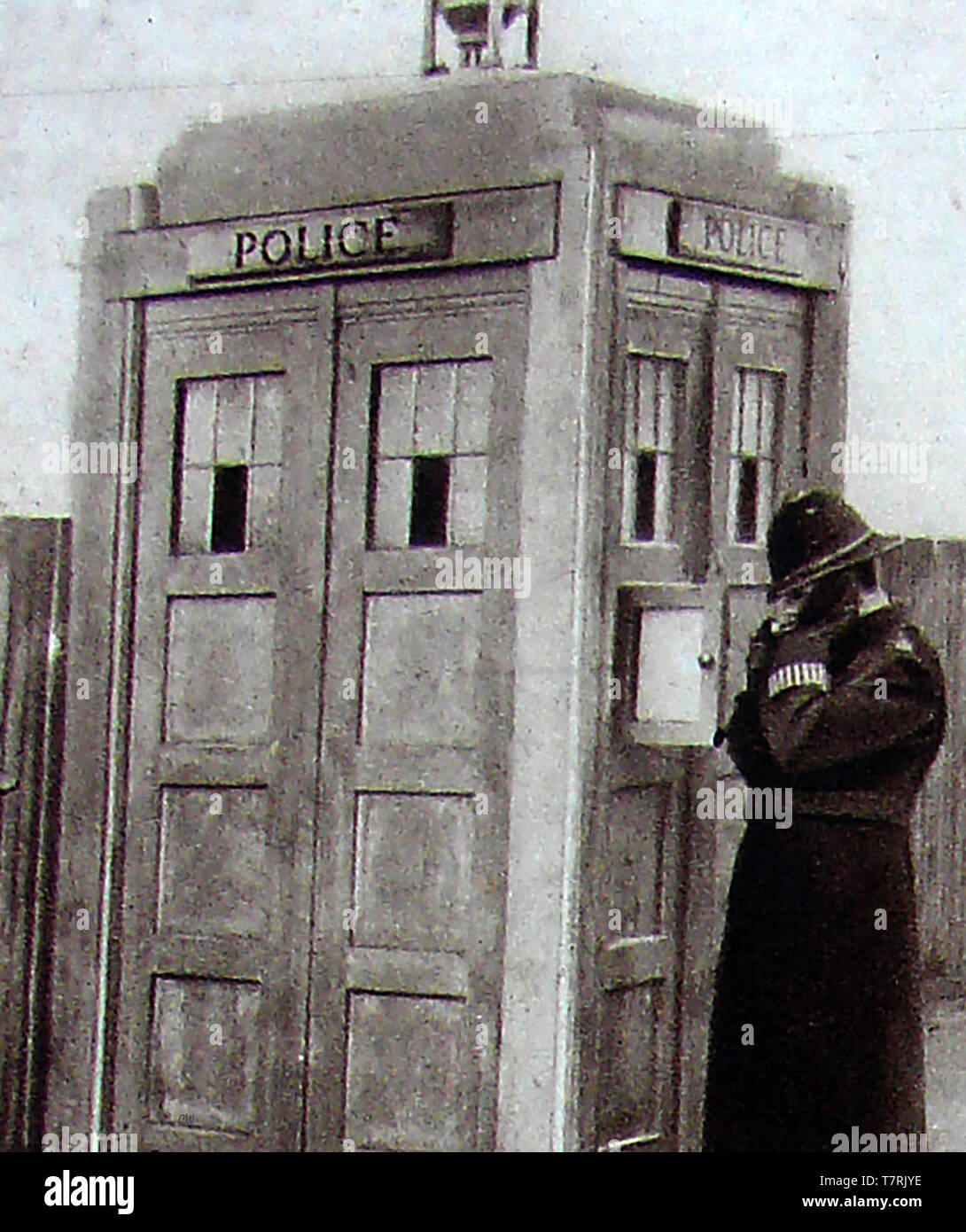 The Police Box(From 1977 to 1987)】（An early Police Box
