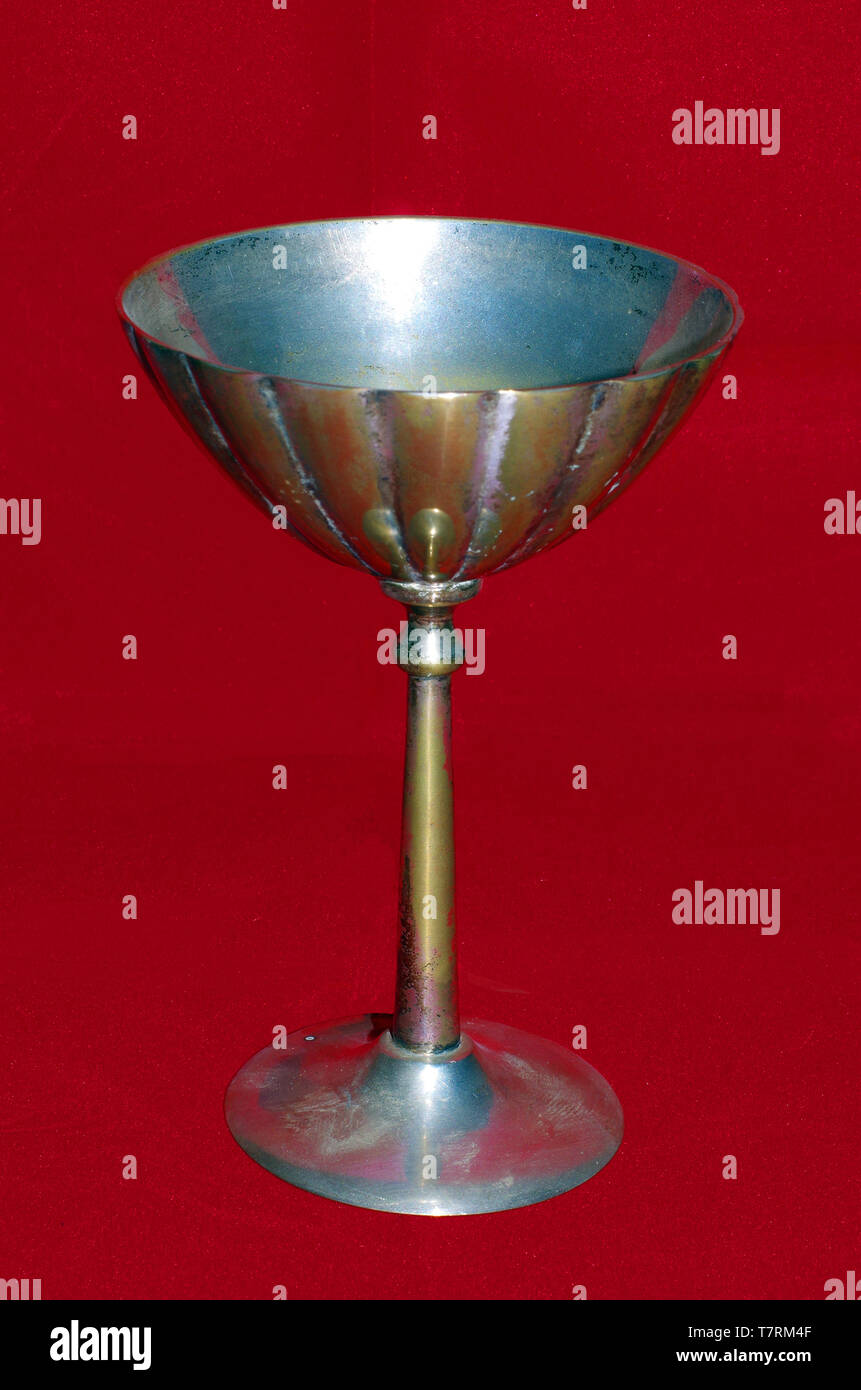 Holy chalice jesus hires stock photography and images Alamy