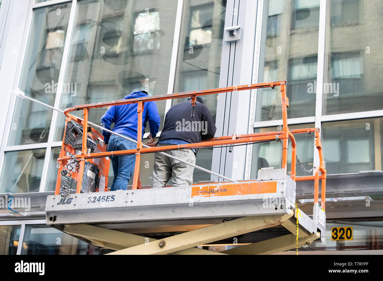 Window Washing Rigs - NYC Scaffolding Contractor