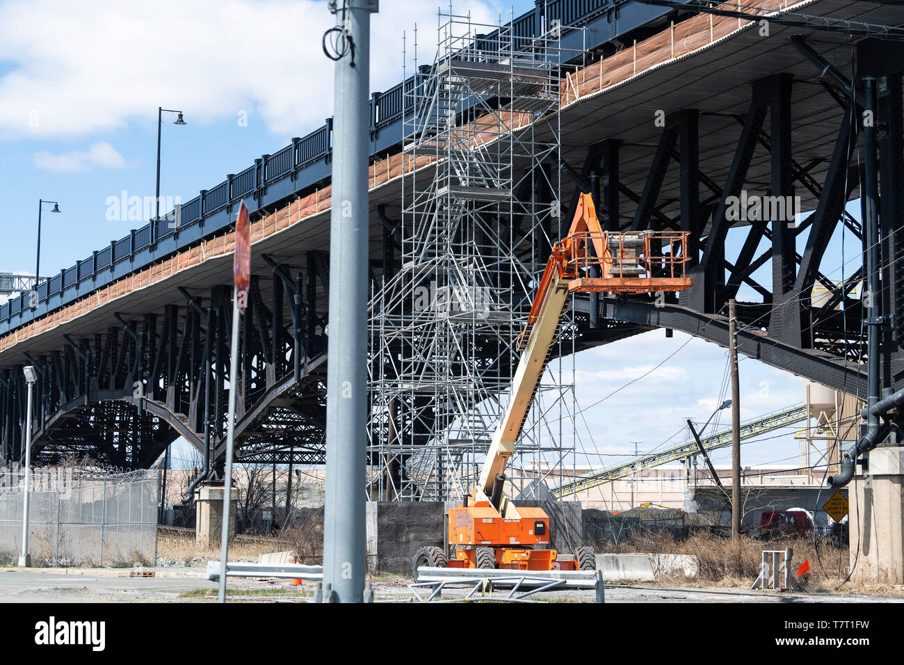 Jersey City Usa April 6 18 Industrial View In Downtown City Area In New Jersey With Construction On Bridge Stock Photo Alamy Jersey City Usa April 6 18 Industrial View In Downtown City Area In New Jersey With Construction On Bridge Stock Photo Alamy