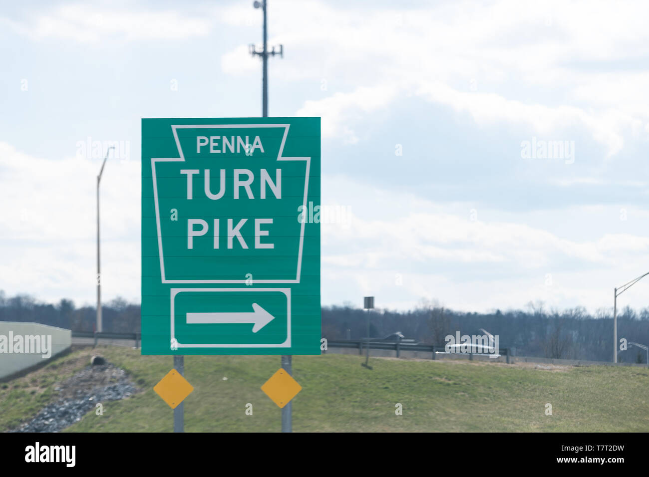 Pennsylvania turnpike sign hi-res stock photography and images - Alamy