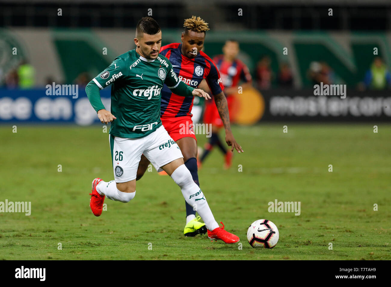 Page 3 F Torres High Resolution Stock Photography And Images Alamy Luis vaz de torres (galician and portuguese), or luis vaez de torres in the spanish spelling (born c. alamy