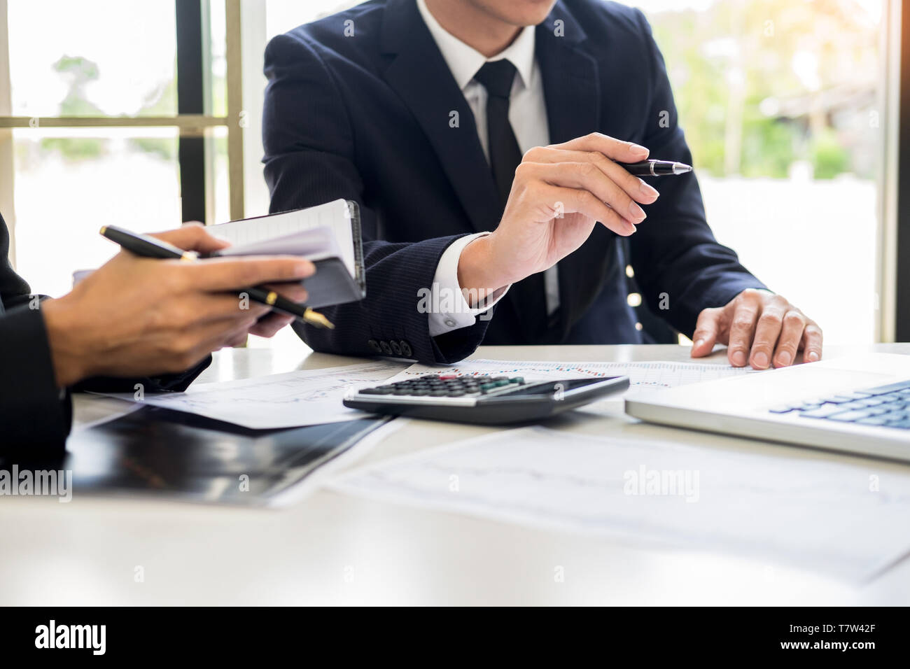 Business Team Trader Or Broker Investment Entrepreneur Colleagues - 