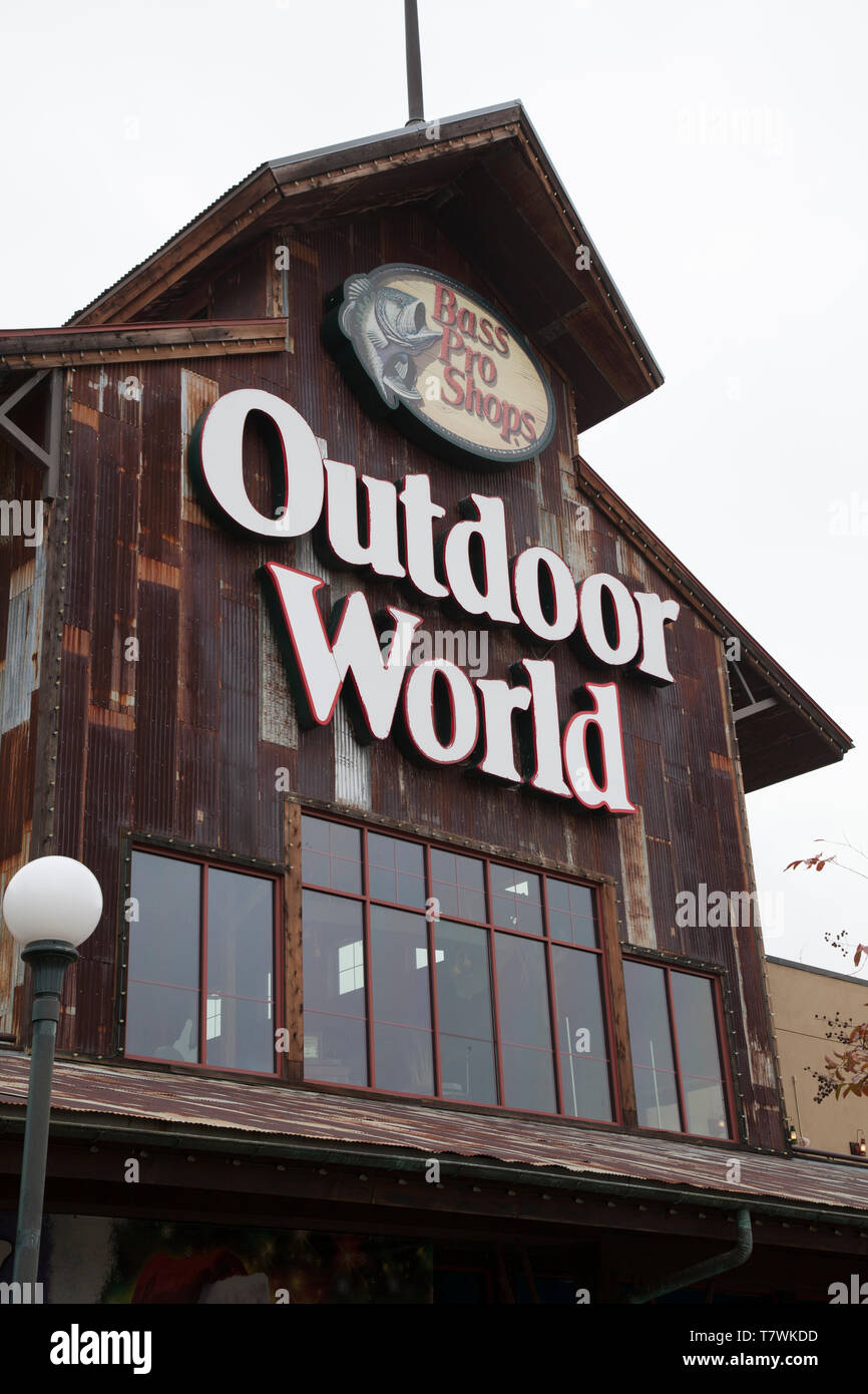 Boardwalk Mall, Bossier City, Louisiana Bass Pro Shops Outdoor World