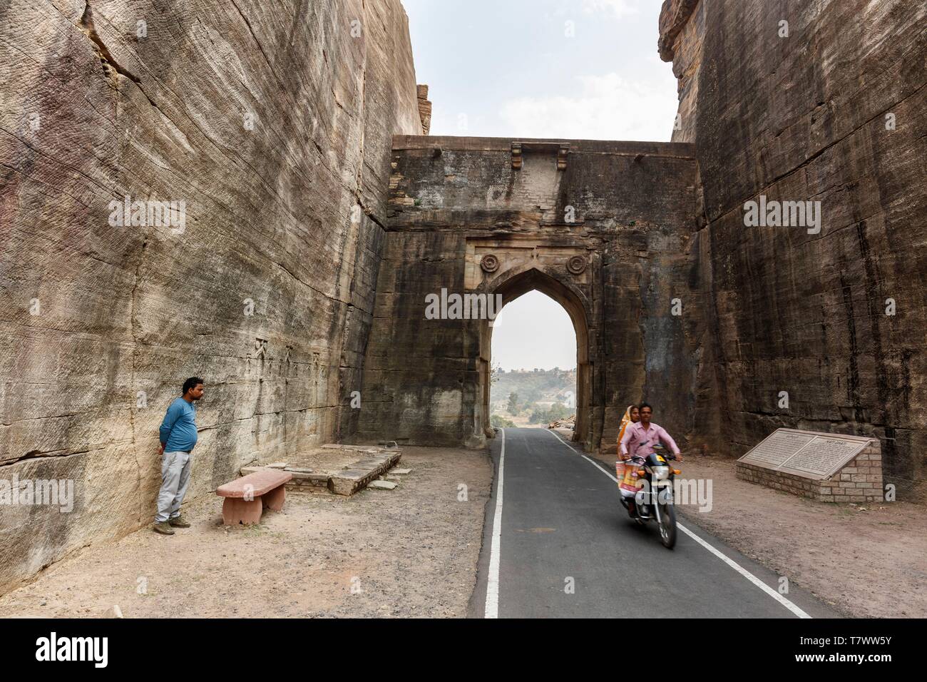 India, Madhya Pradesh, Chanderi, Kati Gati gate Stock Photo