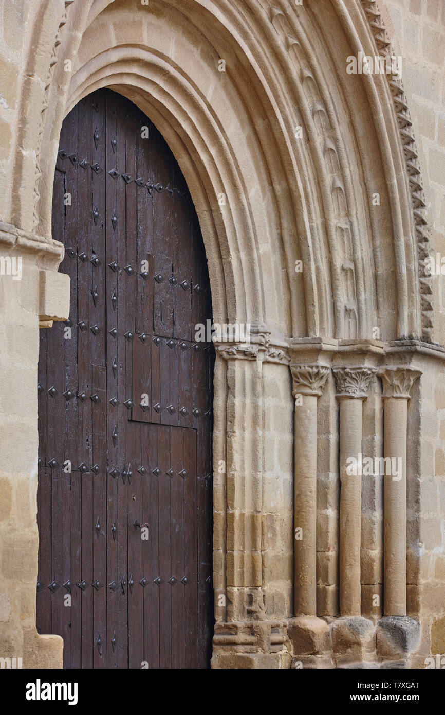 Romanesque arch. Santa Cruz church in Baeza, Jaen. Spain Stock Photo
