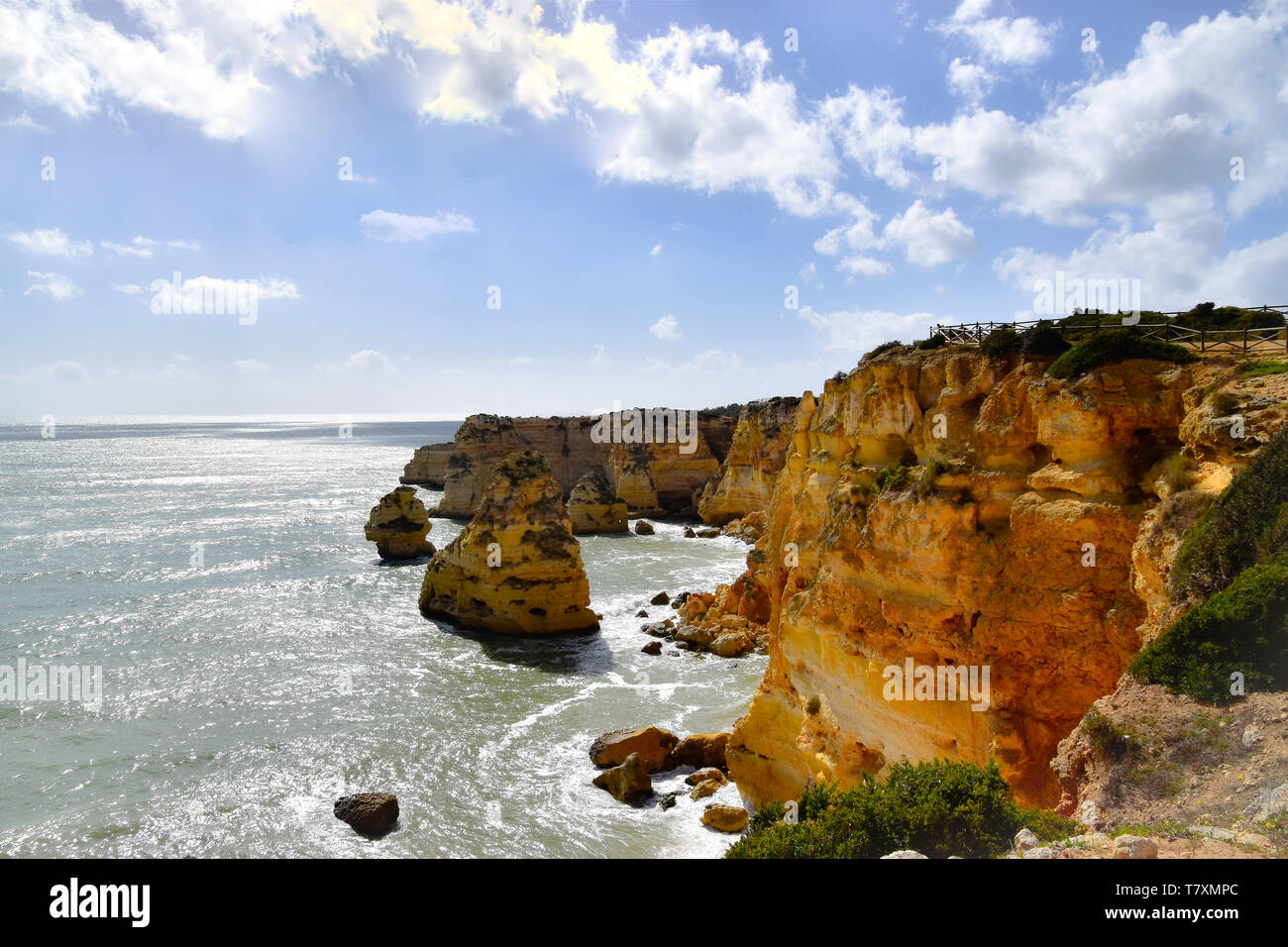 Die Algarve in Portugal eine der schönsten Landschaften der Welt Stock Photo - Alamy