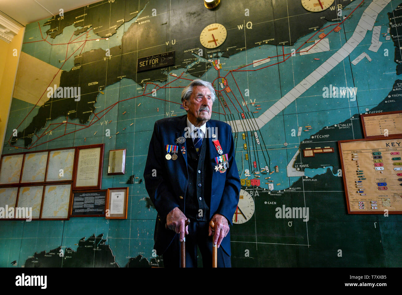 Leonard 'Ted' Emmings, 95, in the map room at Southwick House, Southwick Park, Portsmouth, which was the nerve centre of planning for the Normandy landings and the headquarters of General Dwight D. Eisenhower during the D-Day operation. Stock Photo