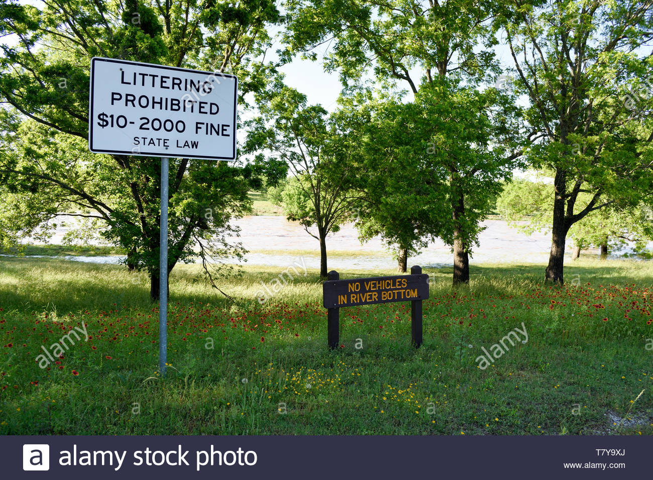 Littering High Resolution Stock Photography And Images Alamy