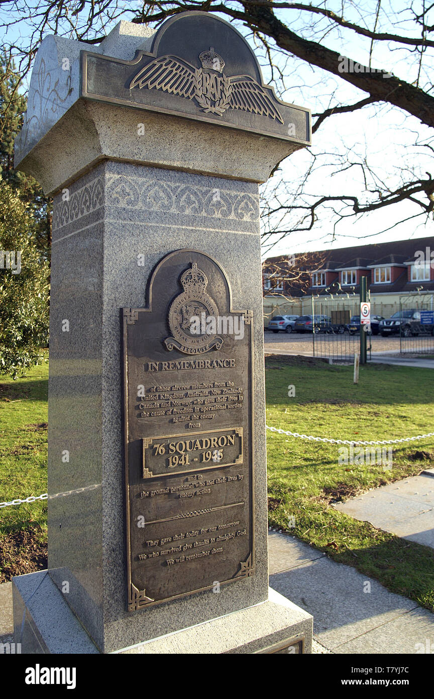 RAF HolmeonSpalding Moor, airfield memorial Stock Photo Alamy