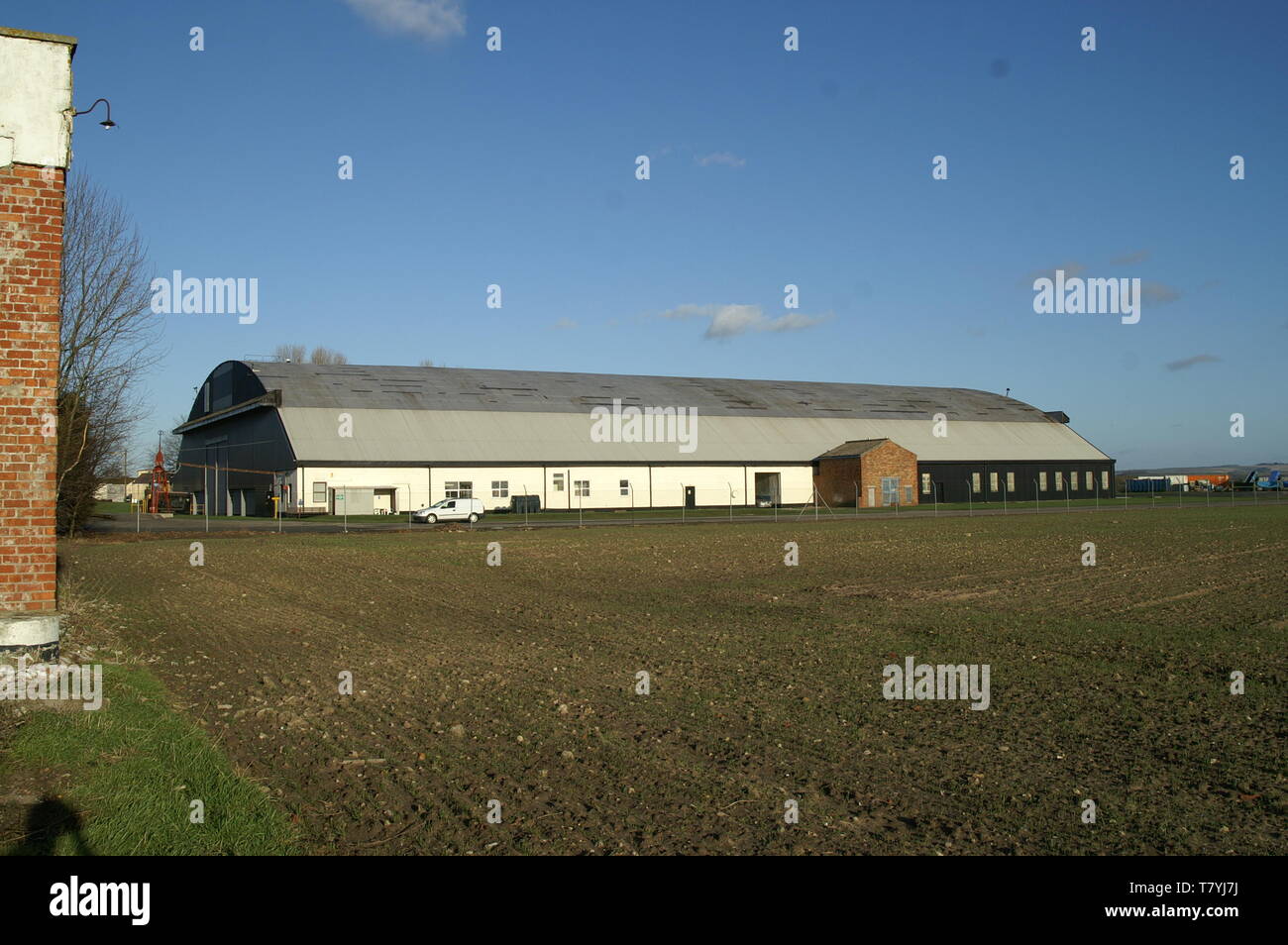RAF HolmeonSpalding Moor, Jtype Hanger, ww2 airfield Stock Photo Alamy