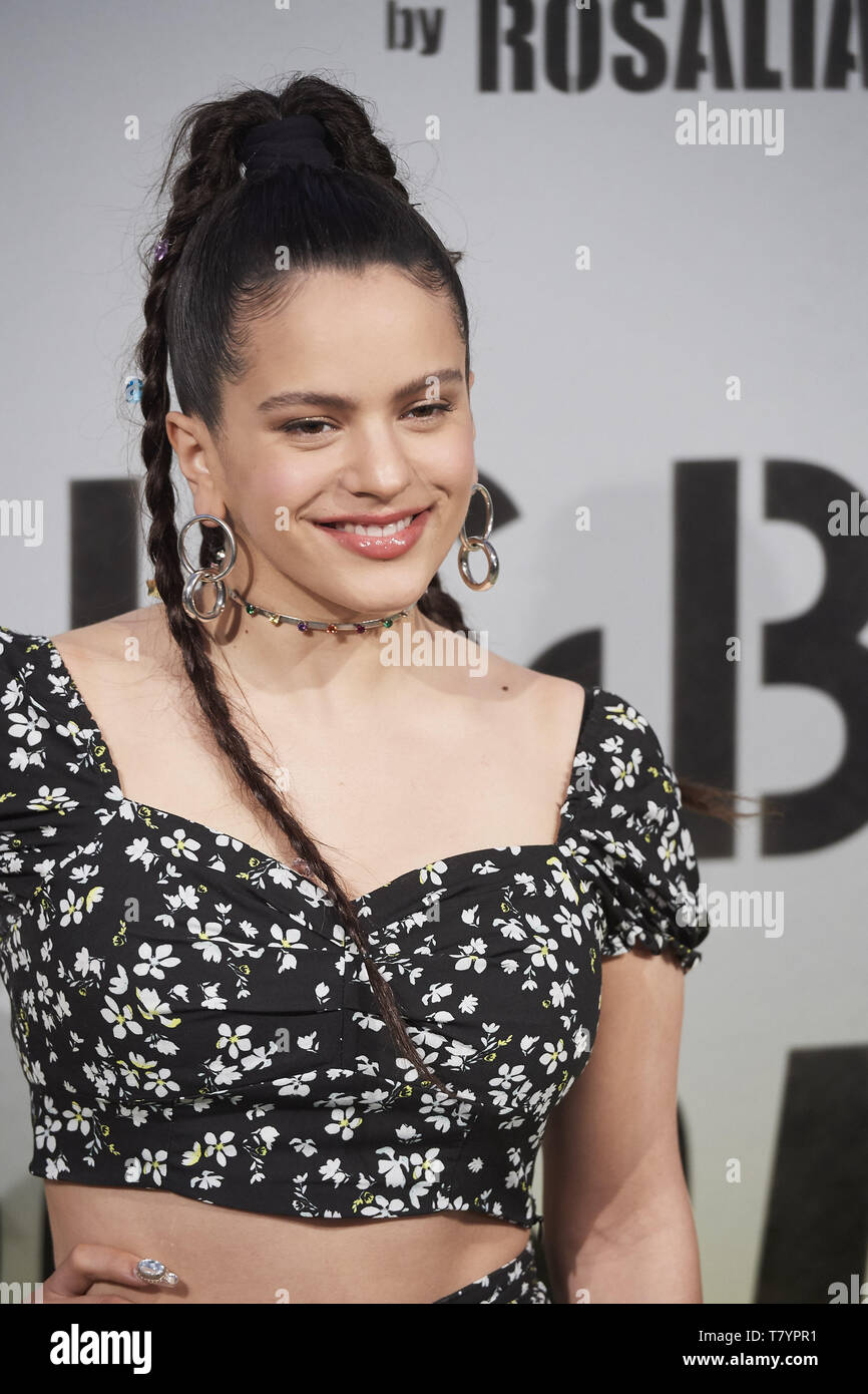 Inútil gusto contaminación May 9, 2019 - Madrid, Madrid, Spain - Rosalia attends Pull&Bear by Rosalia  party at Fundacion el Instante on May 9, 2019 in Madrid, Spain (Credit  Image: © Jack Abuin/ZUMA Wire Stock Photo - Alamy
