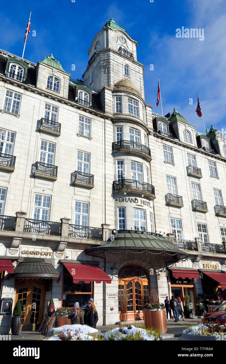 Norway, Oslo, Karl Johan street on Eidsvoll Square, the Grand Hotel (1874) attended by playwright Henrik Ibsen (1828 1906) as well as many artists in the late 19th century and the annual Nobel Prize peace Stock Photo