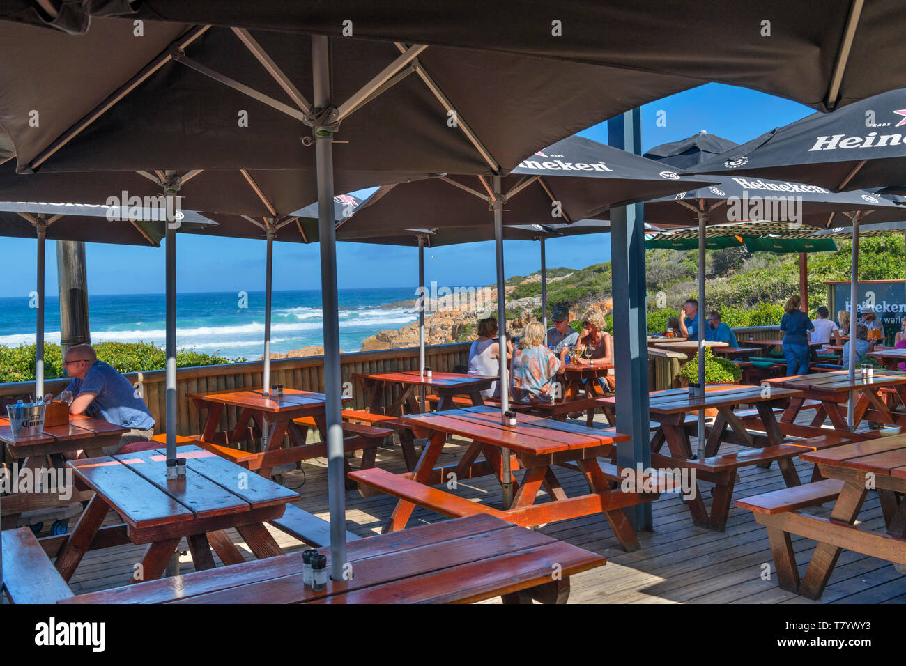 Lookout Deck restaurant and bar overlooking the beach at Plettenberg Bay, Garden Route, Western Cape, South Africa Stock Photo