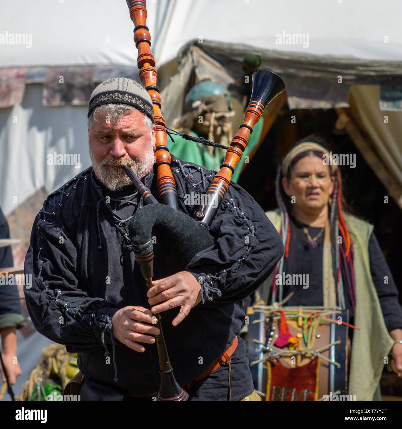 Medieval kettledrums hires stock photography and images Alamy