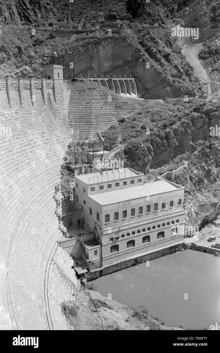 Power House, Roosevelt Dam, 1940 Stock Photo