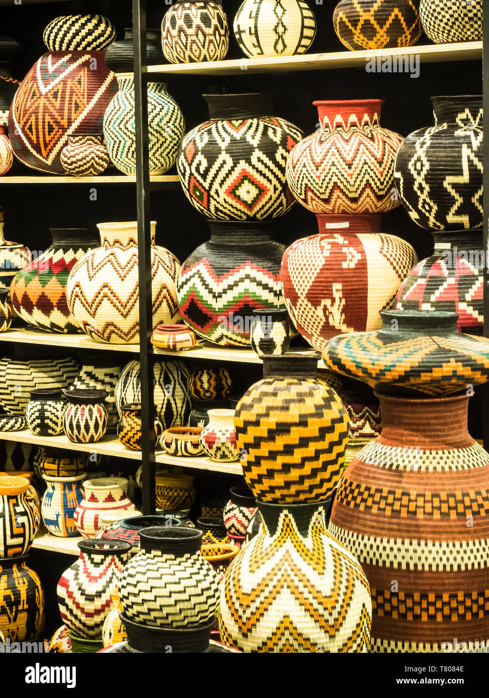 South american handicrafts hires stock photography and images Alamy