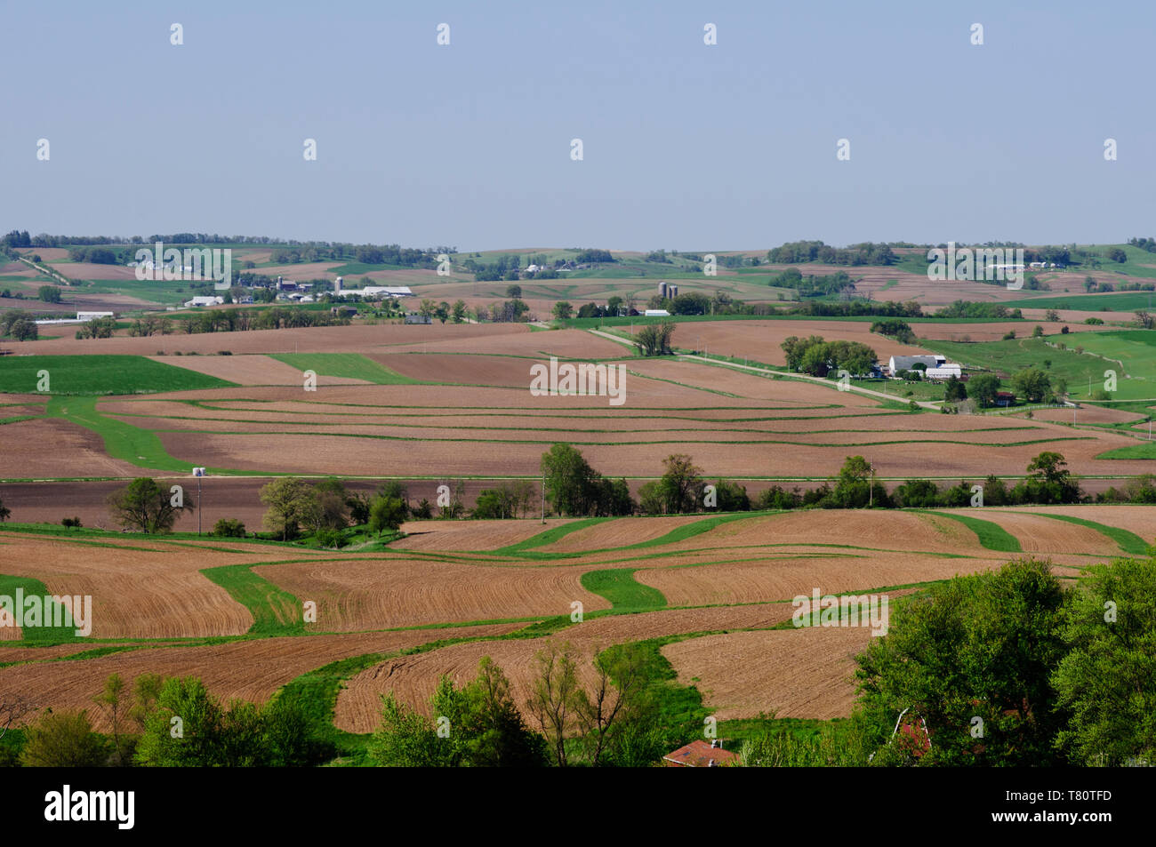 Rural rolling hills crops hires stock photography and images Alamy