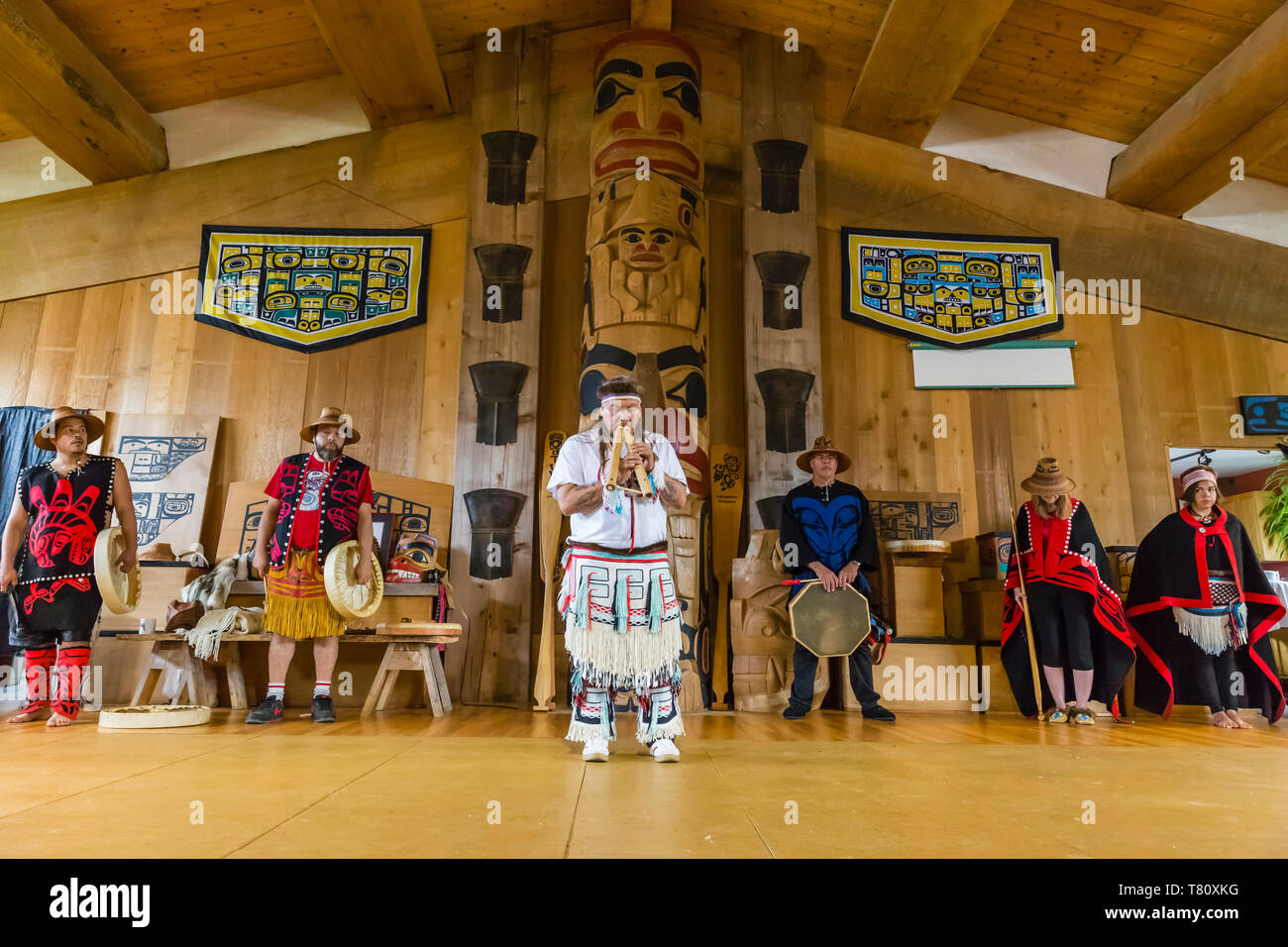Native dancers in traditional Haida dancing regalia, Old Masset, Haida Gwaii, British Columbia, Canada, North America Stock Photo