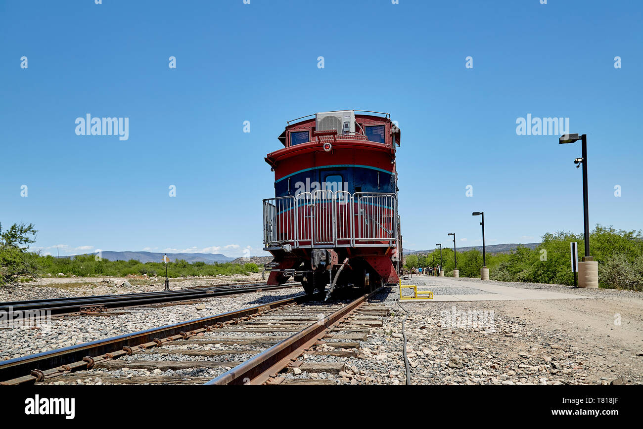 Caboose rail car hires stock photography and images Alamy