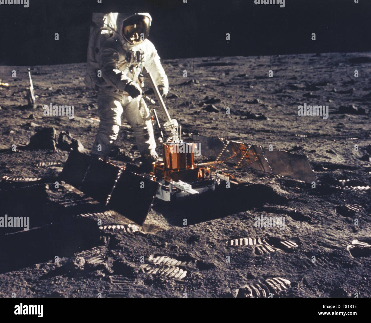 Apollo 11, Buzz Aldrin Deploys PSEP, 1969 Stock Photo