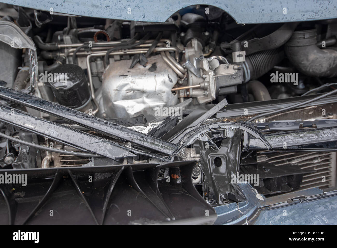 Volkswagen Golf. Car crash damage and details. Head on vehicle accident