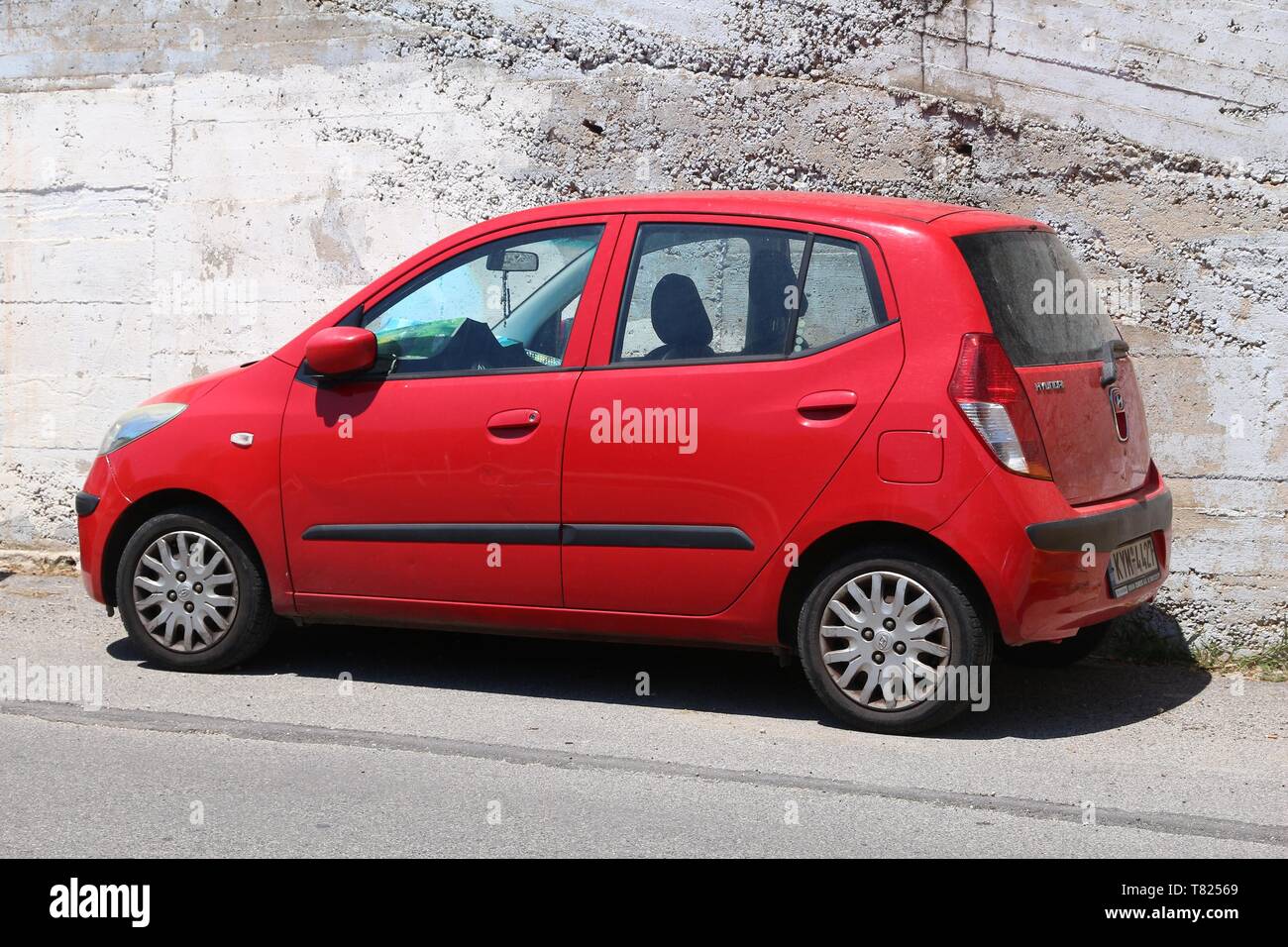 Ruin Tale Ashley Furman Red hatchback hi-res stock photography and images - Alamy