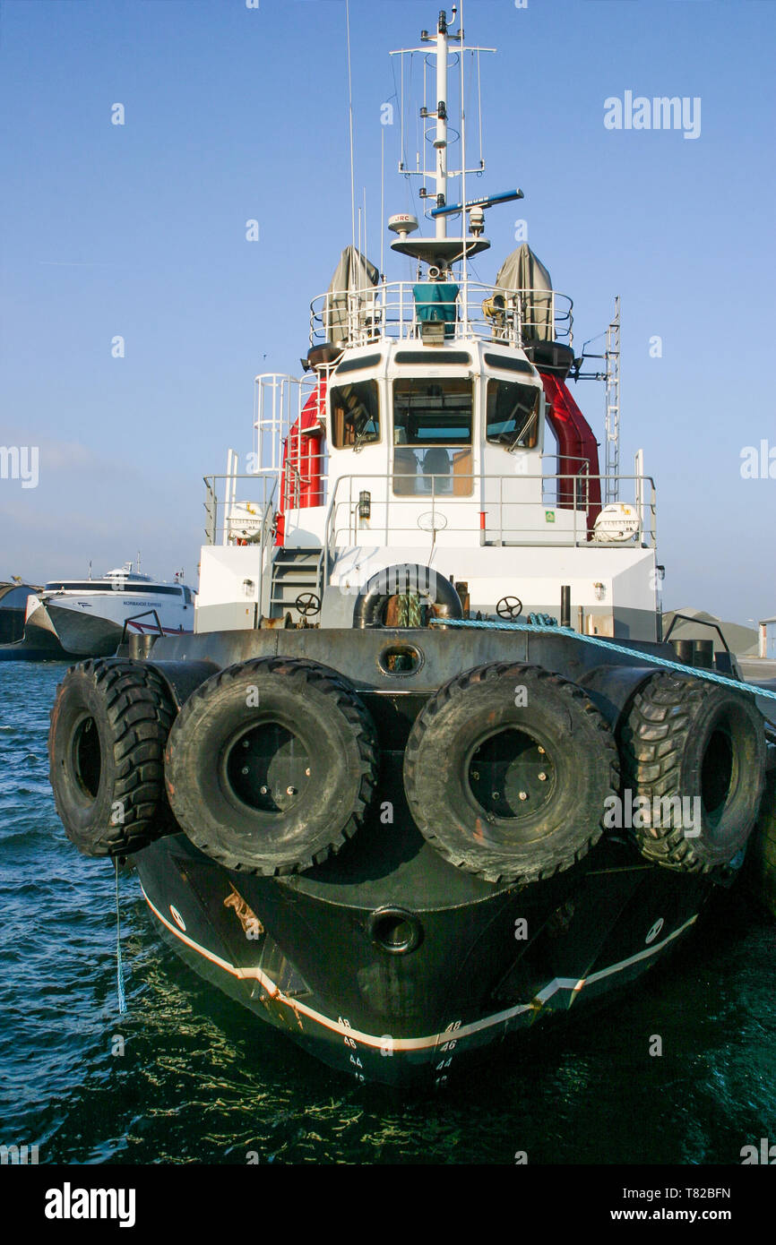 Dunkirk boat rescue hi-res stock photography and images - Alamy