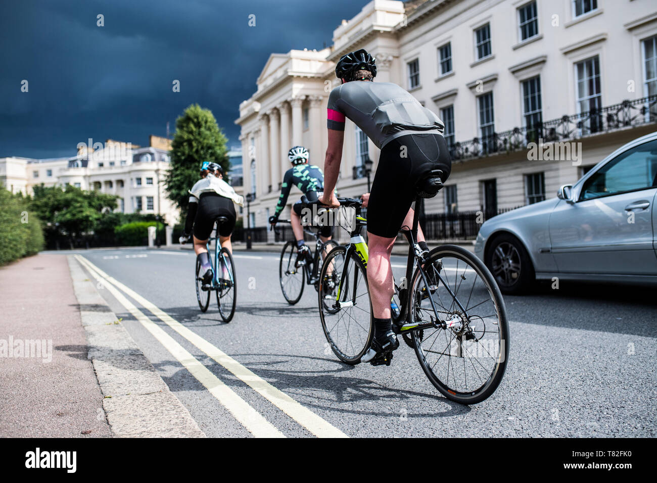 Cycling in London Stock Photo Alamy