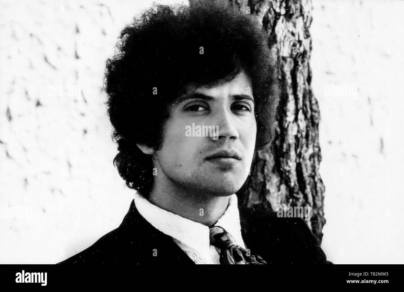 Lucio battisti (* 5.märz 1943 in poggio bustone; Lucio Battisti 1998 : Lucio Battisti Stock Photo Alamy