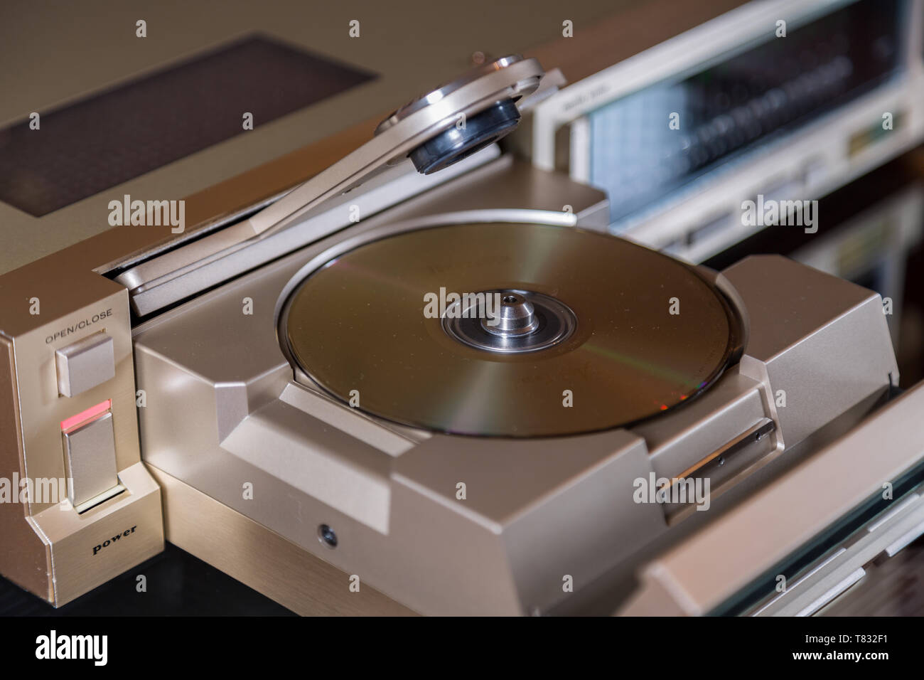 Compact Disc Player