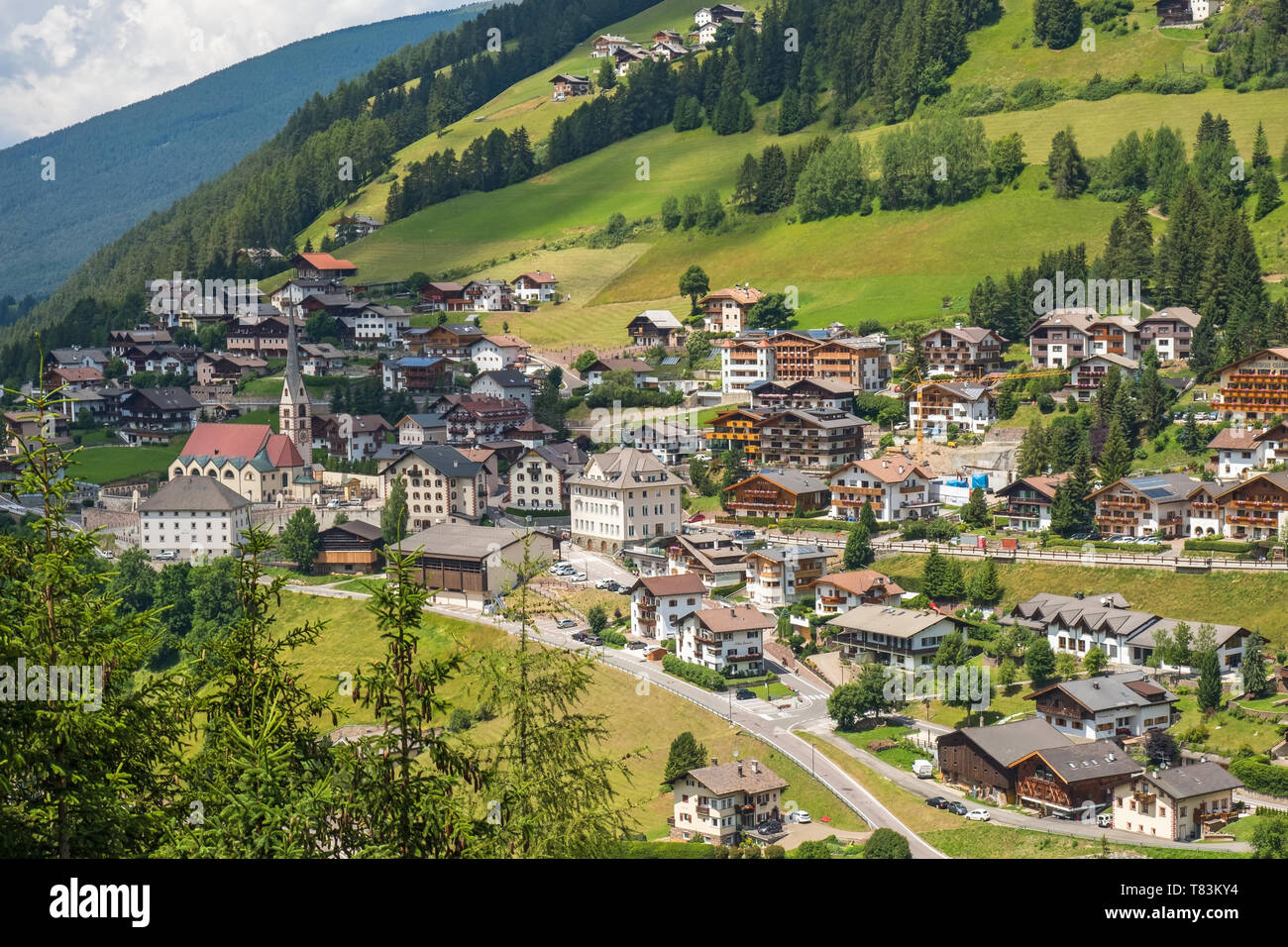 Valgardena hi-res stock photography and images - Alamy