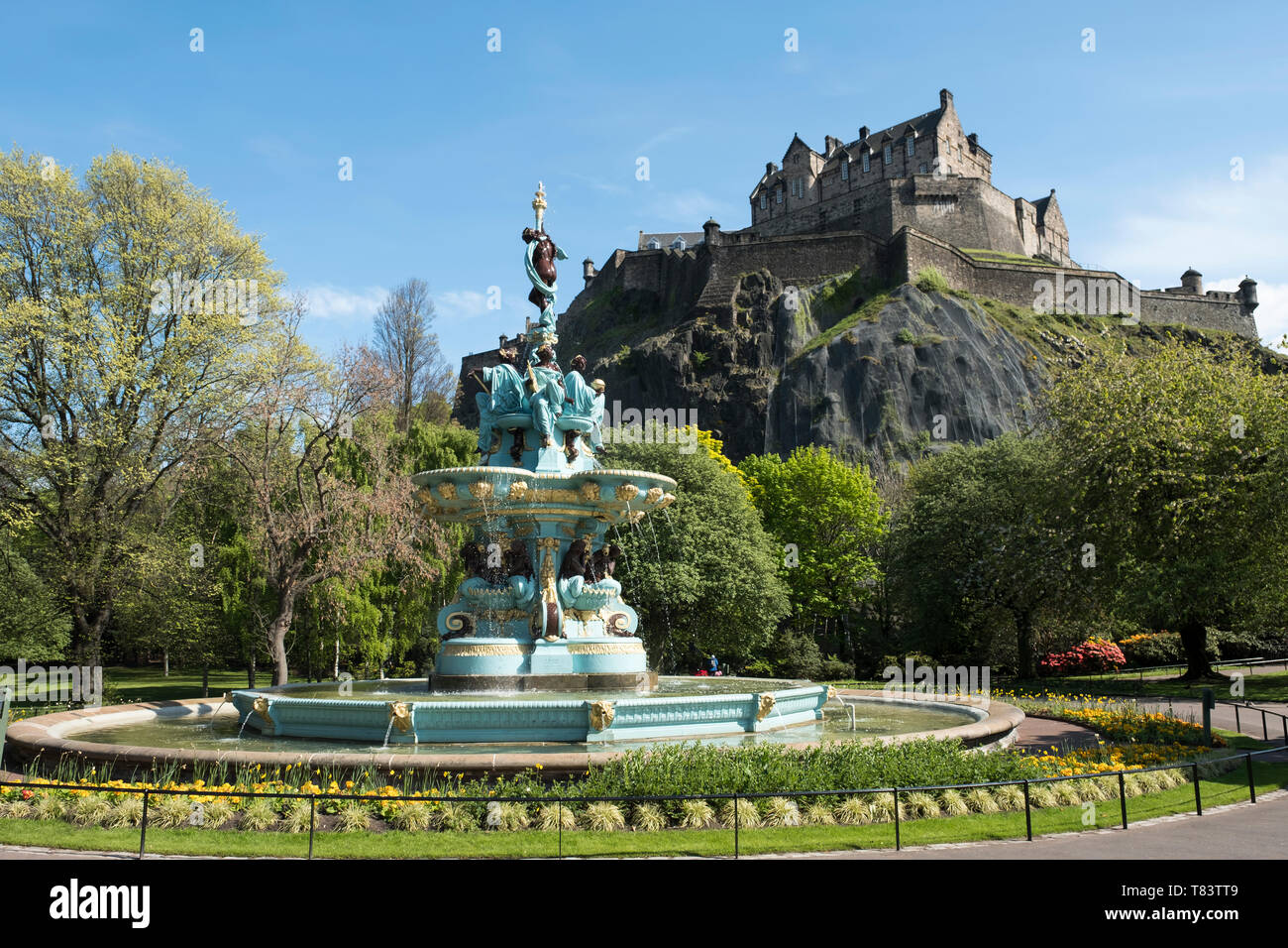 Fountain Park Edinburgh High Resolution Stock Photography and Images