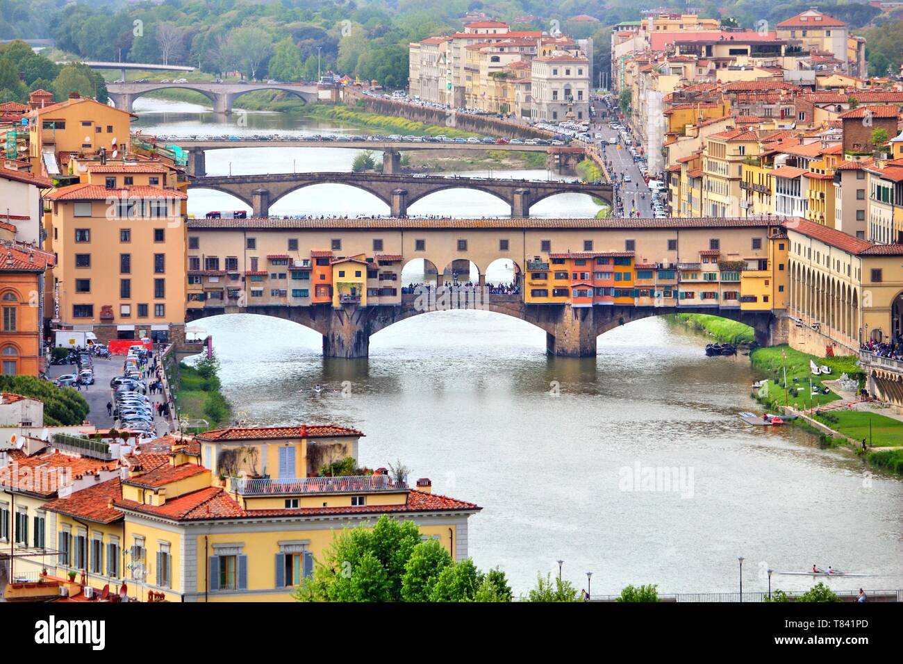 Bridges Of Florence Hi res Stock Photography And Images Alamy
