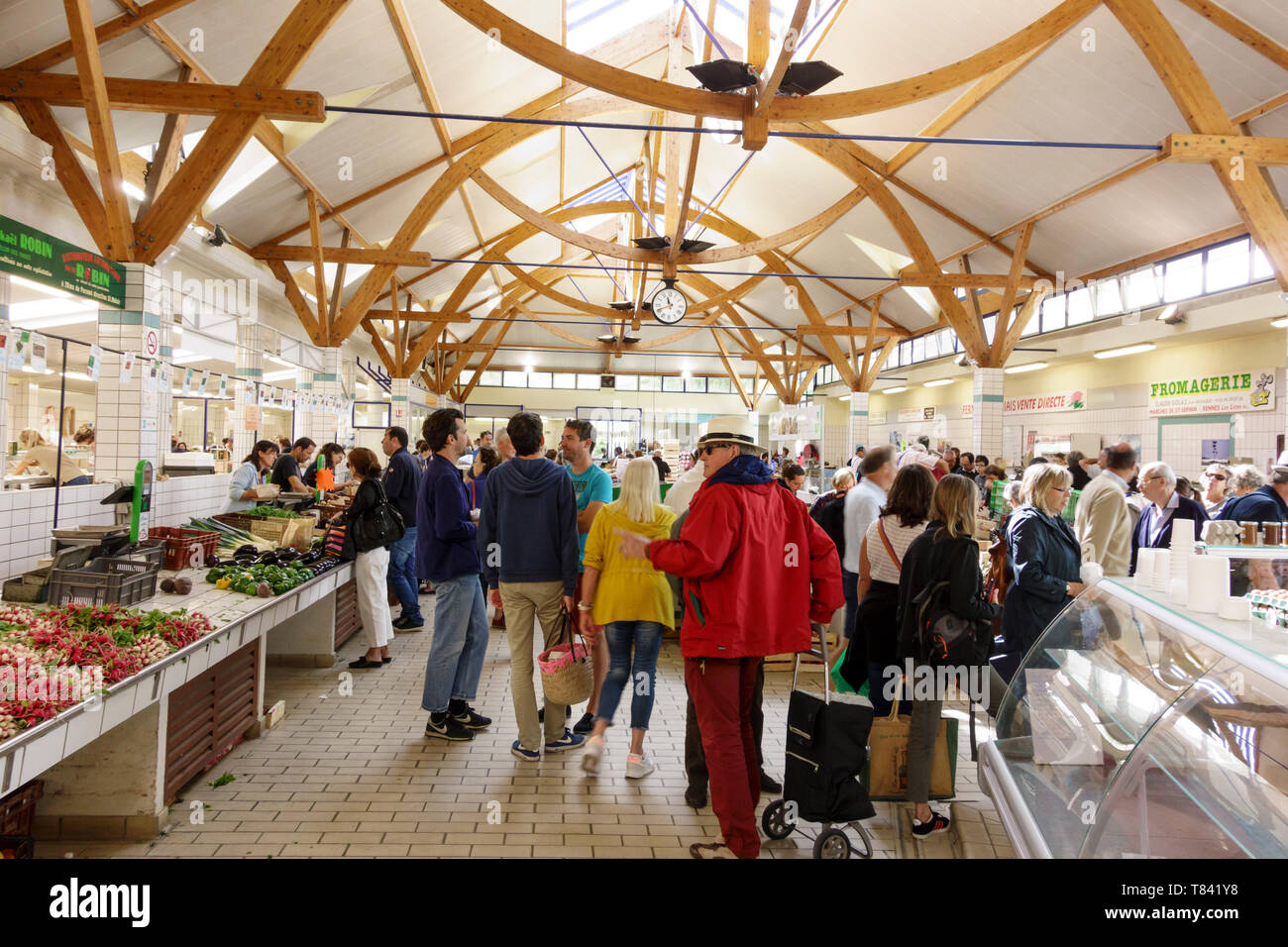 Saint Servan Indoor Market in Paramé District of Saint Malo, Britanny, France Stock Photo