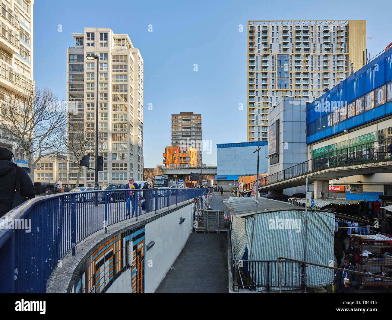 Elephant And Castle Market Square Hi res Stock Photography And Images elephant-and-castle-market-square-hi-res-stock-photography-and-images