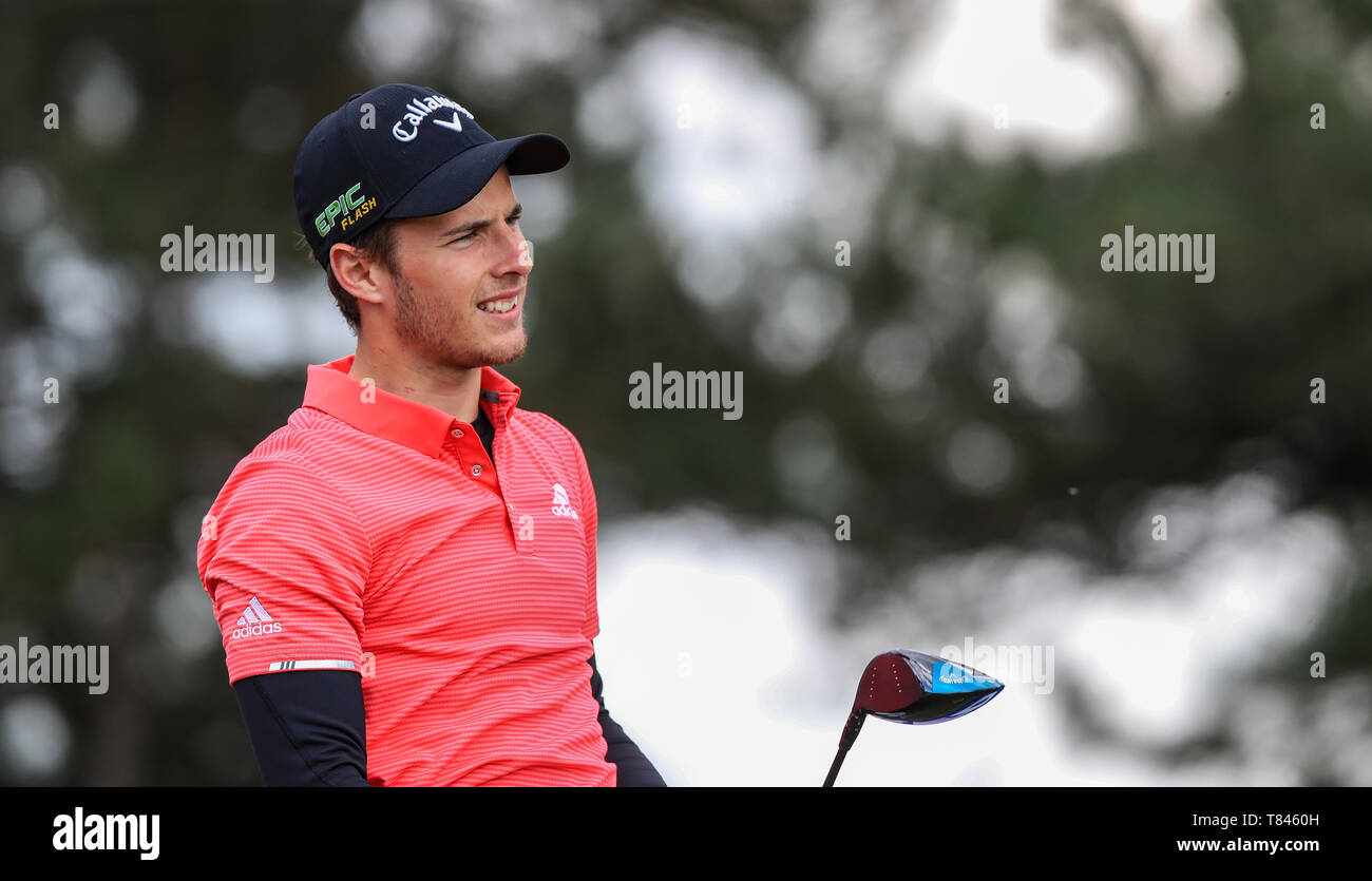 Matthew Jordan plays a tee shot from the 11th during day two of the Betfred  British Masters at Hillside Golf Club, Southport Stock Photo - Alamy