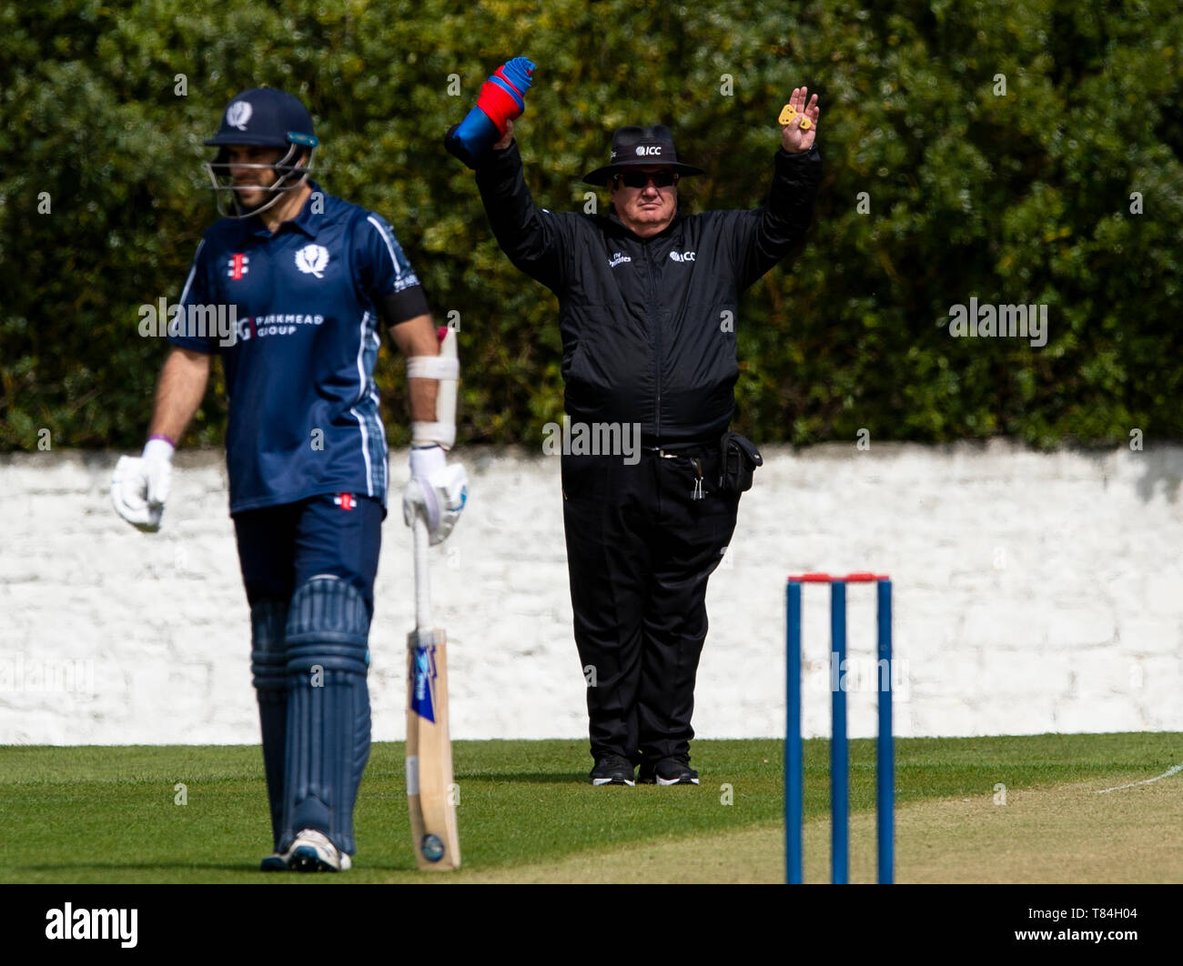 5,000 Cricket umpire Stock Pictures, Editorial Images and Stock Photos