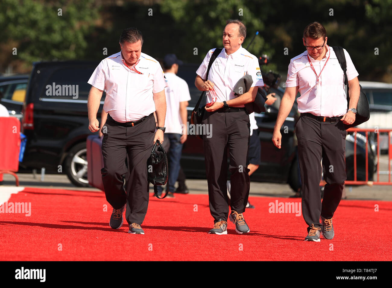 Circuit de Barcelona-Catalunya, Barcelona, Spain. 11th May, 2019. Formula One Grand Prix of Spain, qualification; Zak Brown, Executive Director of McLaren Technology Group and Jonathan Neale, Operations Director at McLaren Credit: Action Plus Sports/Alamy Live News Stock Photo