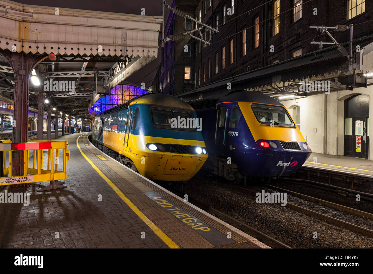 Gwr livery hires stock photography and images Alamy