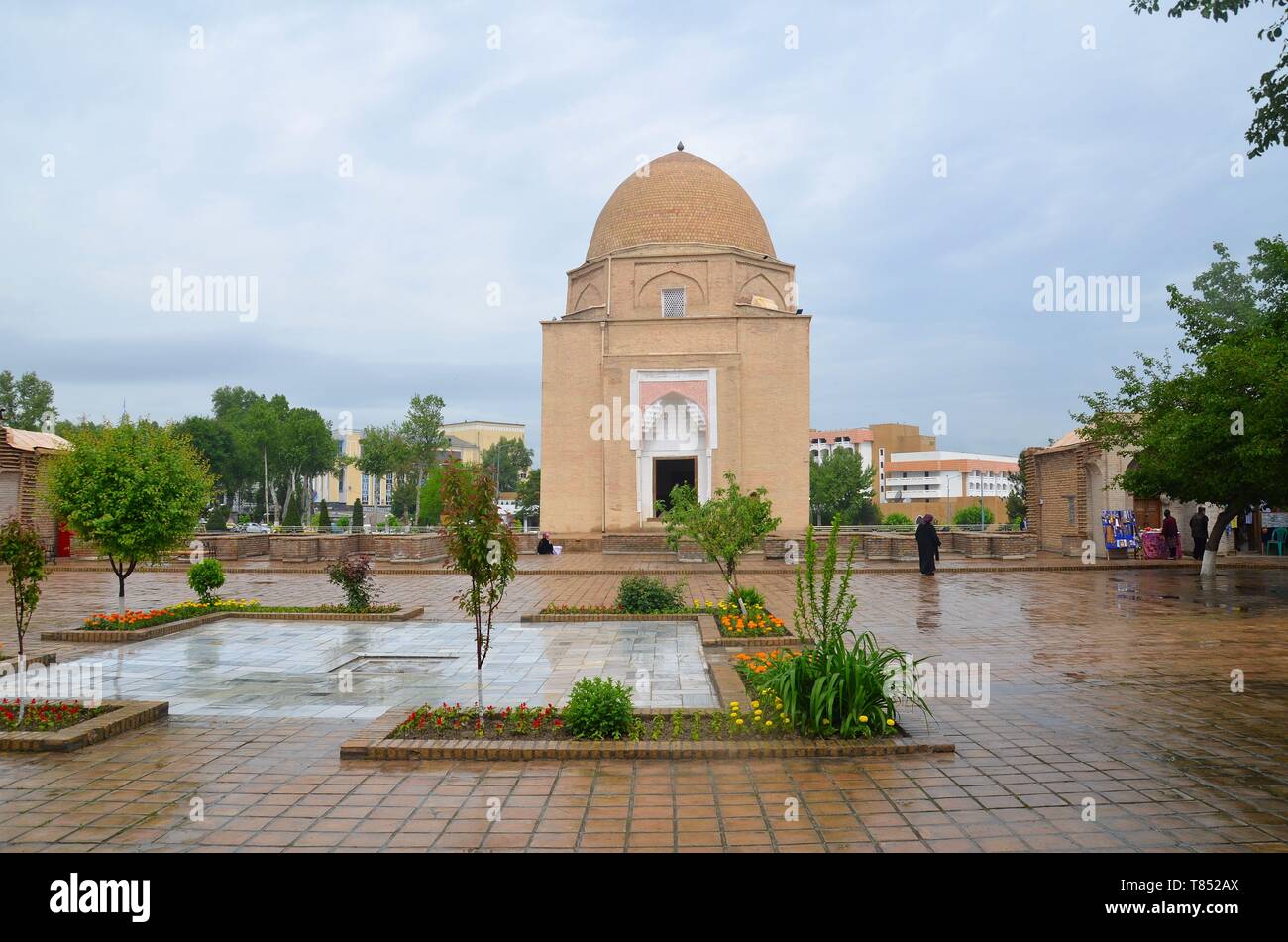 Samarkand in Usbekistan, UNESCO Weltkulturerbe an der Seidenstraße: das Ruhabat-Mausoleum Stock Photo
