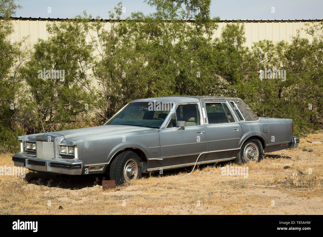 Old Lincoln car, Yermo, California, United States of America Stock Photo
