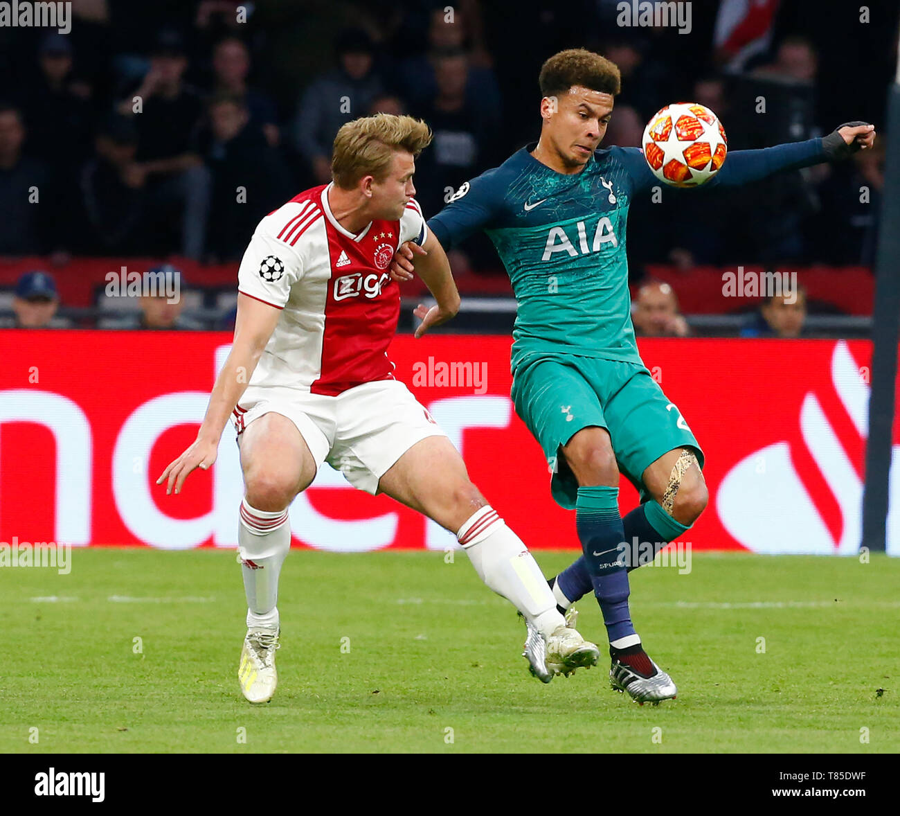 Dele alli 2019 hi-res stock photography and images - Alamy