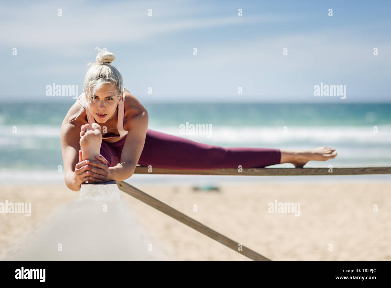 woman-legs-beach-beautiful-hi-res-stock-photography-and-images-alamy