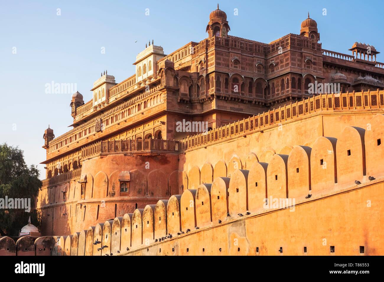 India, Rajasthan, Bikaner, Junagarh Fort built in the 16th century Stock Photo