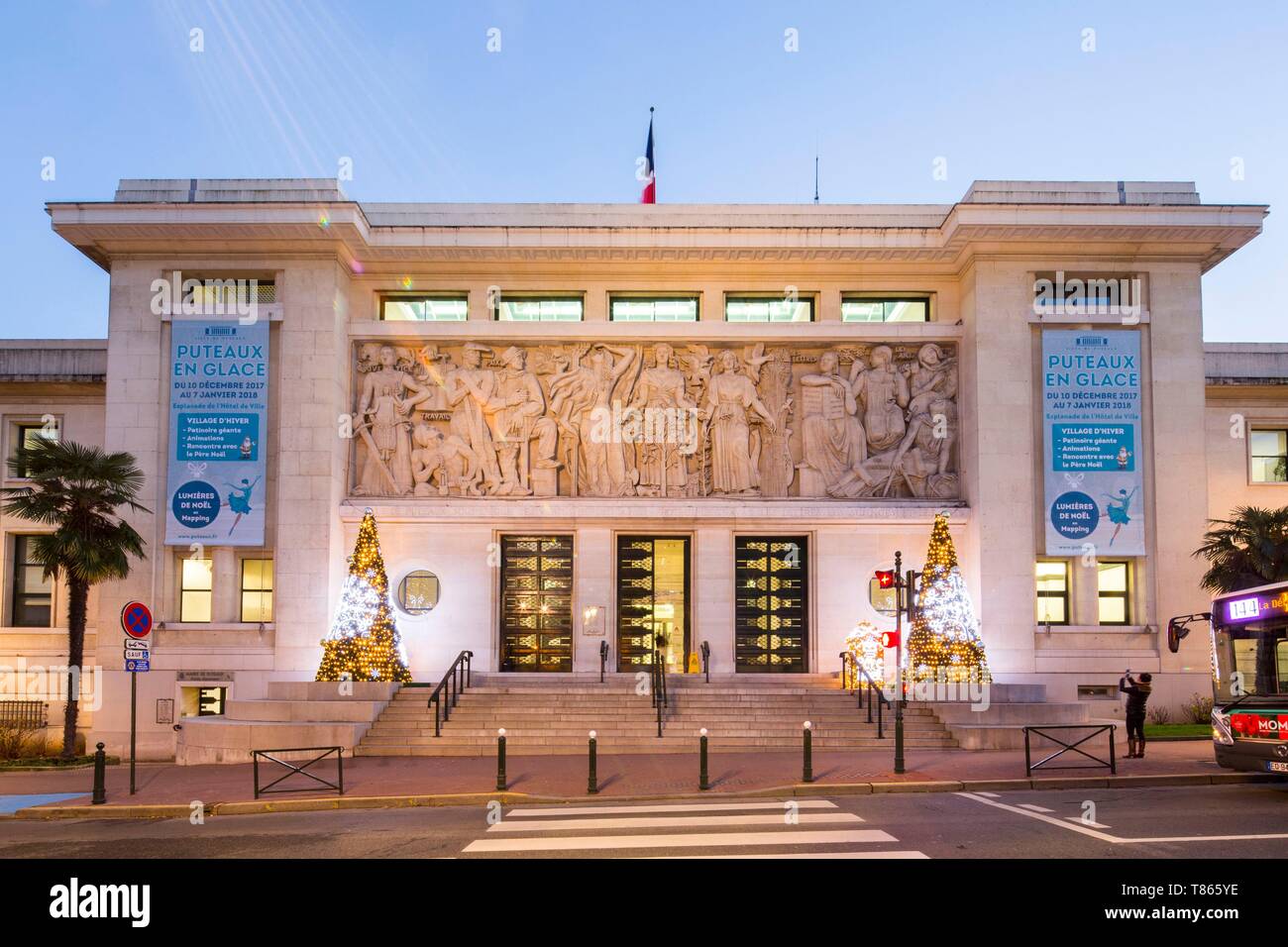 France Hauts De Seine Puteaux City Hall Building With Art Deco Architecture Christmas Decorations Stock Photo Alamy