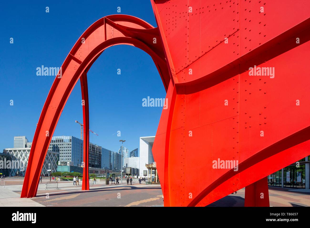 France, Hauts de Seine, La Defense, Red Spider sculpture by Alexander Calder on the forecourt of La Defense Stock Photo