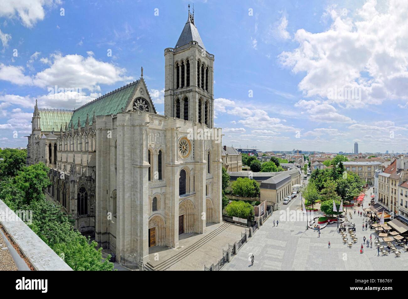 Abbey church of saint denis hires stock photography and images Alamy