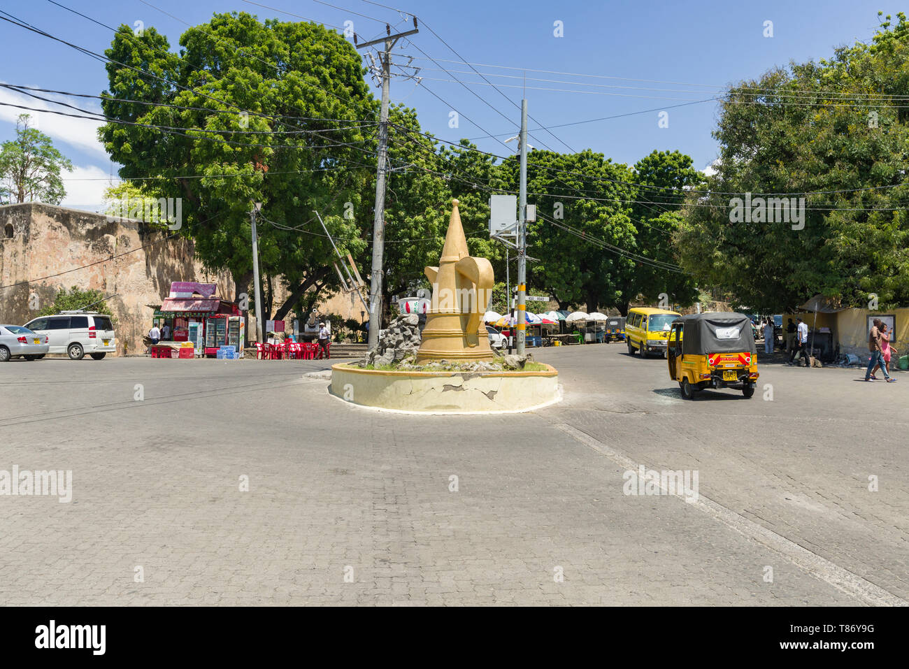 The Kahawa Monument outside Fort Jesus, Mombasa, Kenya Stock Photo